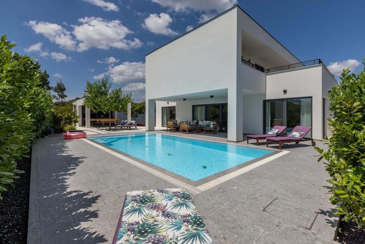Villa O Vodice Eksteriør bilde